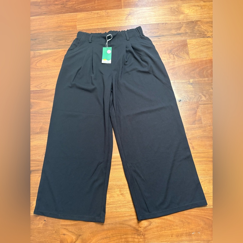 Halara Petite Large Black Waffle Wide Leg Pants - Picture 3 of 11